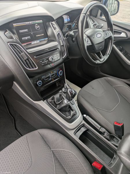 FORD FOCUS ZETEC 2016 NCT & TAX 383161416