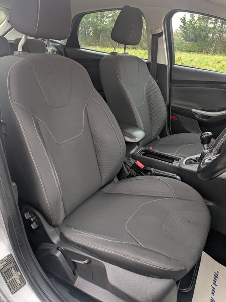 FORD FOCUS ZETEC 2016 NCT & TAX 383161432