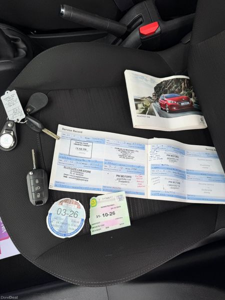 Peugeot 208 1.4 HDi 2014 ***REALLY LOW MILEAGE *** 383175266