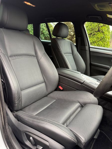 Stunning BMW 520d M-Sport Touring! 383176086