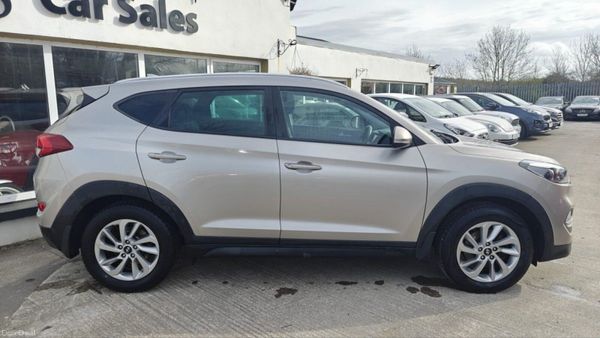 Hyundai Tucson 1.7D Executive 383191870