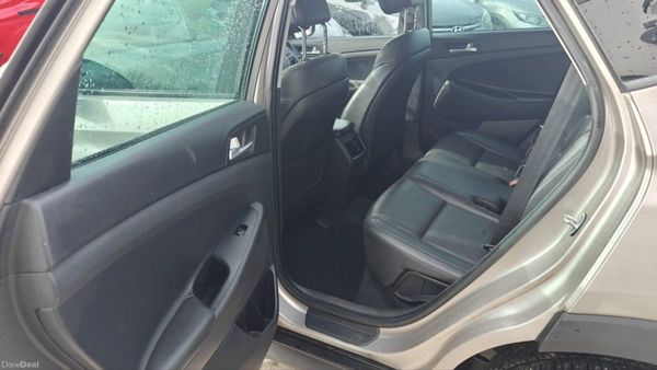 Hyundai Tucson 1.7D Executive 383191874