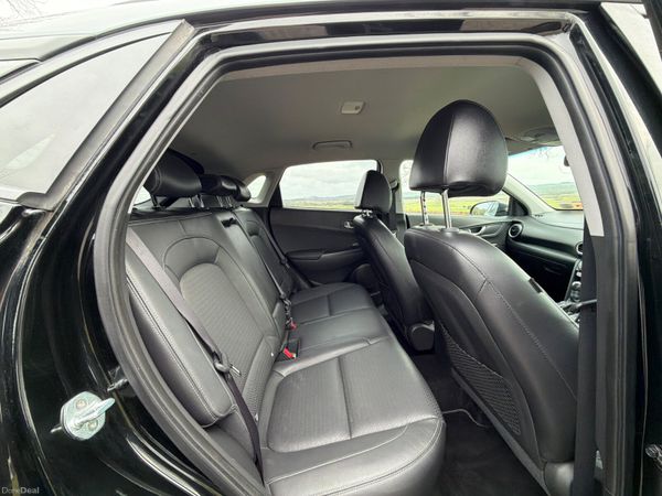 Hyundai KONA 2018 premium 4WD Automatic 383118918