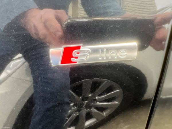 Audi A1 2013 383126396