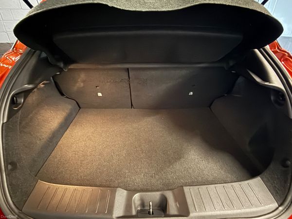 232 Nissan Juke SVE Premium 1.6 Hybrid 383126948