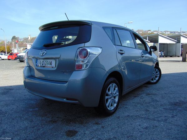 2011 Toyota Verso 2.0 D-4D LUNA RC 5DR 383242762