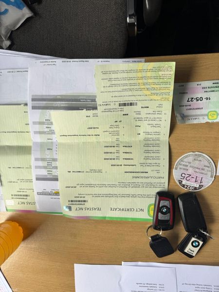 BMW 318 D 2017 SPORT AUTO MASSIVE SPEC 383263942