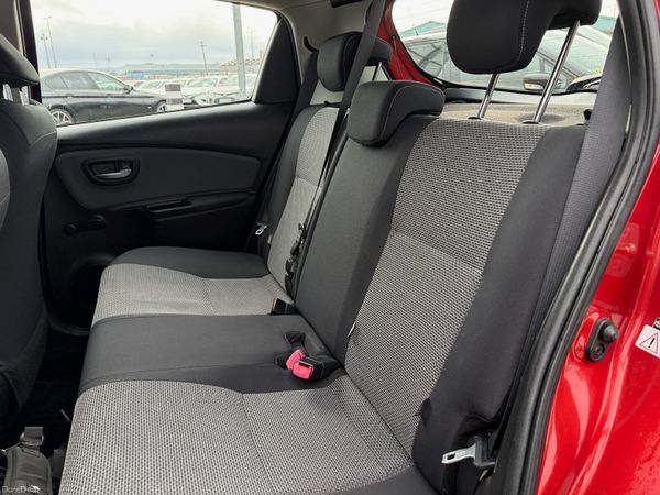 2015 Toyota Yaris 1.5 Hybrid Automatic Nct 12/27 383264752