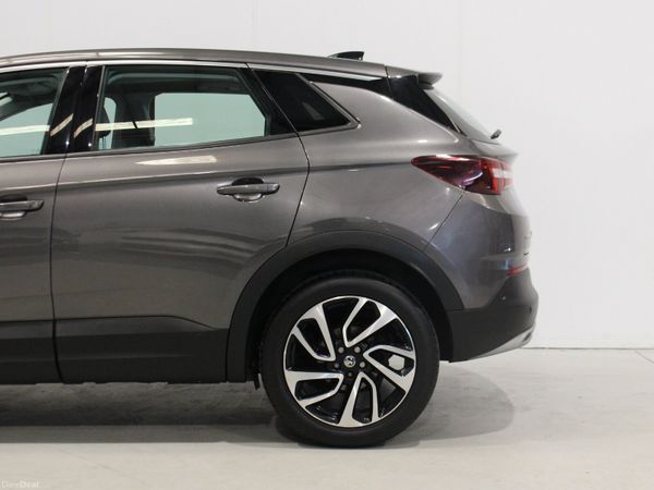 2019 Vauxhall Grandland X - Loaded with extras 383289616