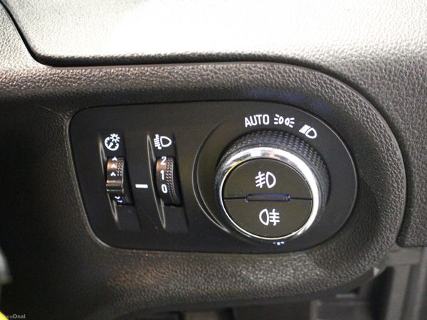 2019 Vauxhall Grandland X - Loaded with extras 383289632