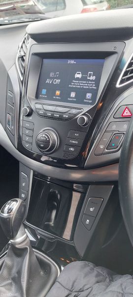 Hyundai i40 2019 383206414