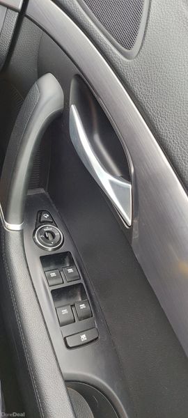 Hyundai i40 2019 383206416