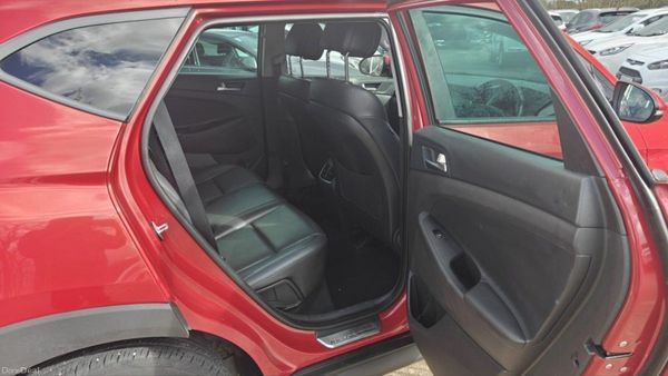 Hyundai Tucson 1.7D Executive 383220836