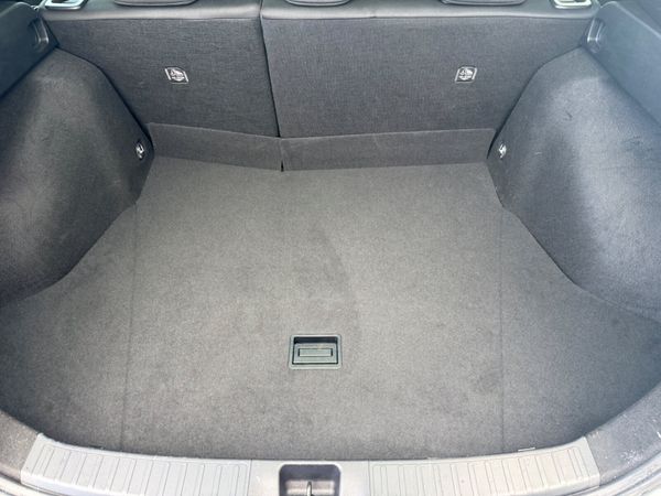 2022 Toyota Prius 1.8 Hybrid 383225196