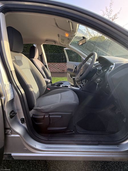 New: NCT. Road Tax. Car Play & 4K Reversing Camera 383350916