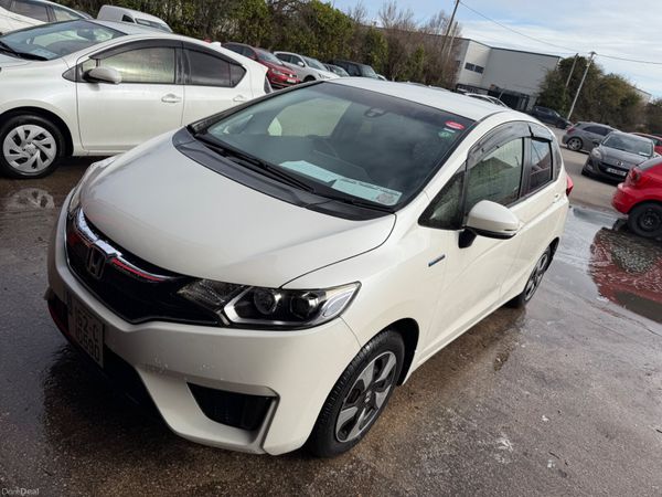 Honda Fit 2016 383369432