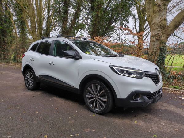 2016 Renault Kadjar SIGNATURE NAV* high spec 383369580