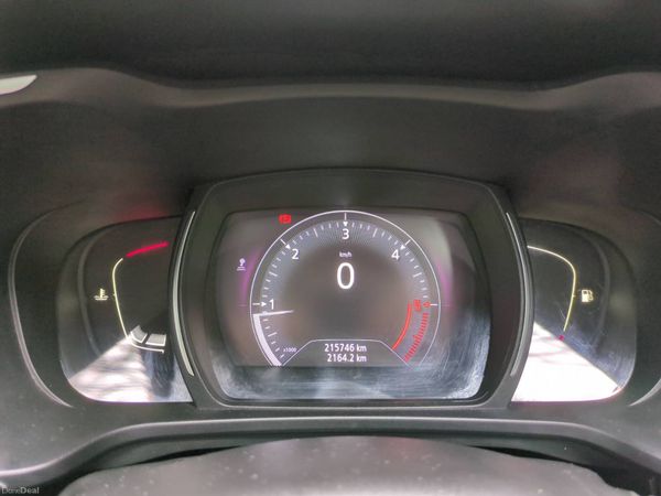 2016 Renault Kadjar SIGNATURE NAV* high spec 383369588