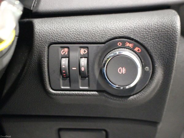 Opel Astra 2015 383388854