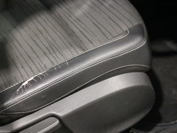 Opel Astra 2015 383388906