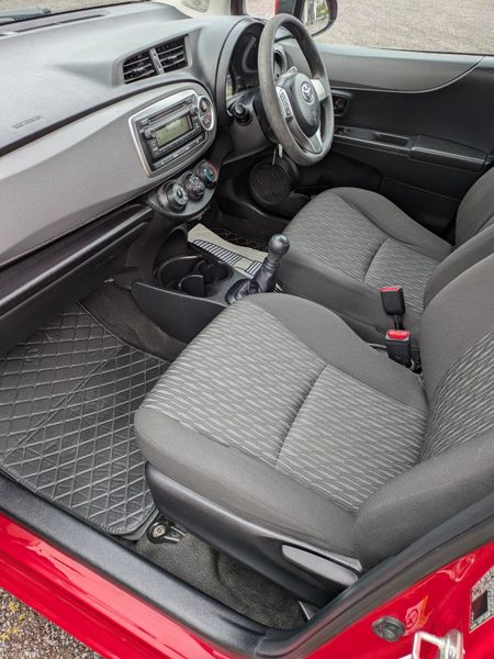 Toyota Yaris Sport 1.0 /NEW NCT 04/27 383390430