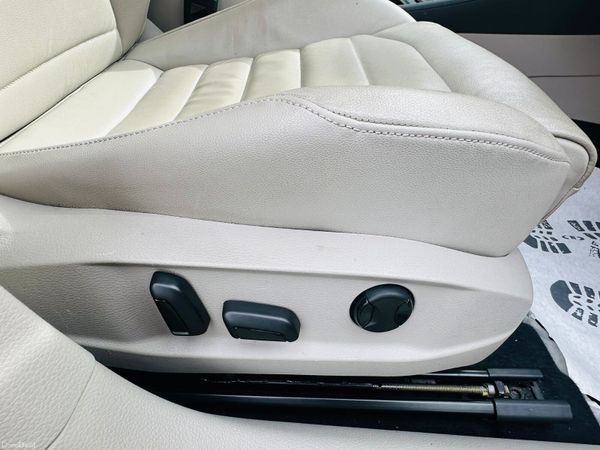 Volkswagen Golf 2016 Leather & Car play 383397210