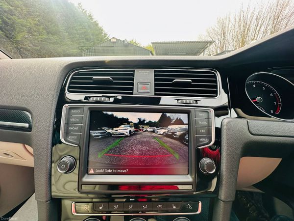 Volkswagen Golf 2016 Leather & Car play 383397216