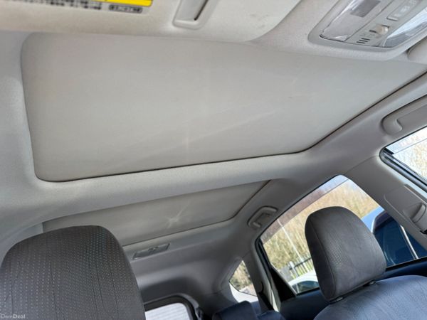 2013 Toyota Prius Alpha 7 Seater 1.8 Hybrid 383301098