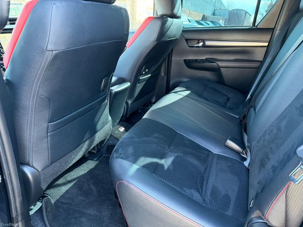 23 TOYOTA HILUX GR SPORT 4WD 383307764