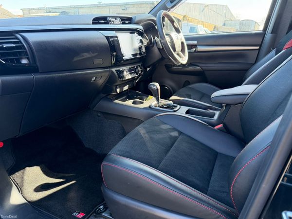 23 TOYOTA HILUX GR SPORT 4WD 383307708