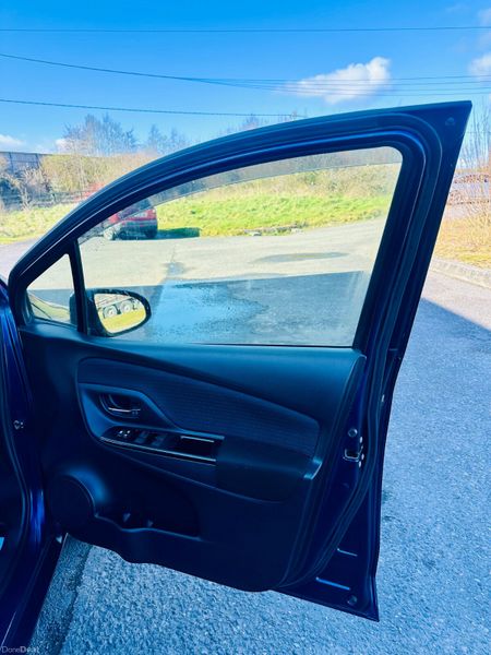 TOYOTA VITZ 2018 1.5L PETROL HYBRID 383309622