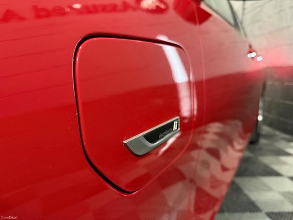 221 BMW 330e SE Pro Touring 383335786