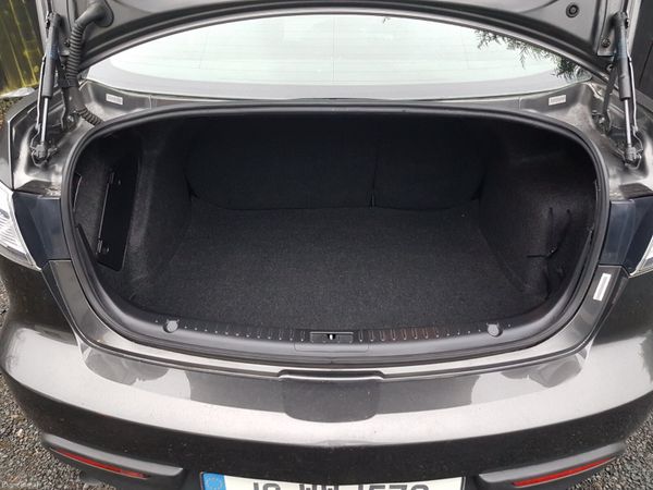 MAZDA 3 DIESEL.. NCT PASS TODAY ..VERY CLEAN CAR 383451984