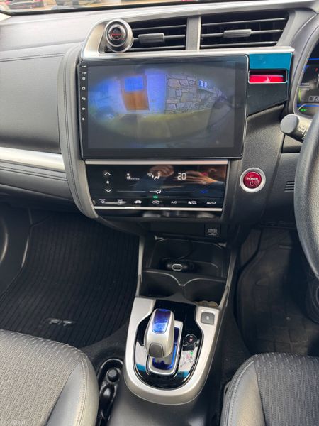 HONDA FIT Hybrid Auto 2015 66000KM HighSpec 383466144