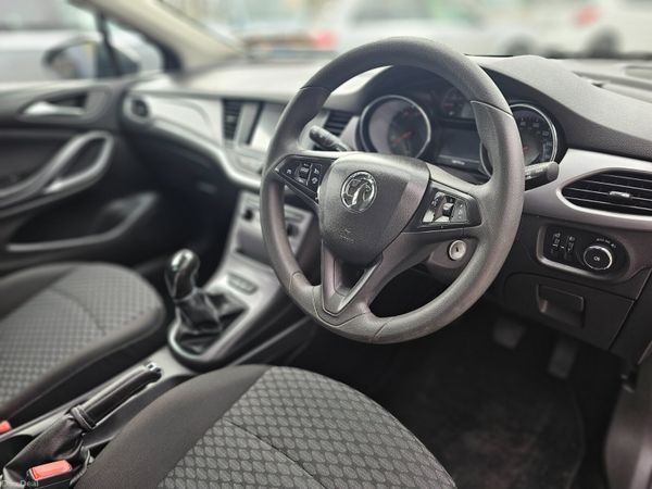 VAUXHALL ASTRA 1.6 CDTI // 05/27 NCT 383470102