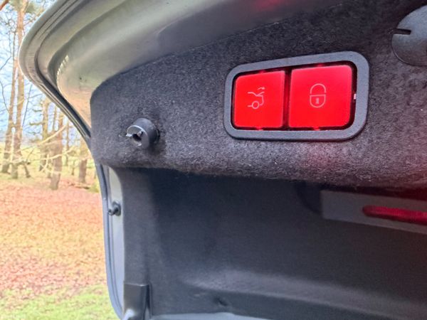 Mercedes-Benz C220 CDI AMG High Spec 383470540