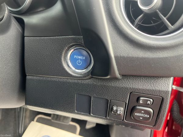 Toyota Auris 2015,  1.8 HYBRID AUTO FULL HISTORY 383470808