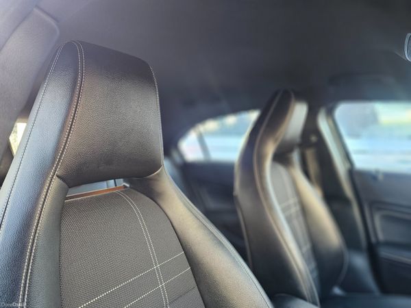 MERC A180 AUTO // 12/26 NCT 383472144