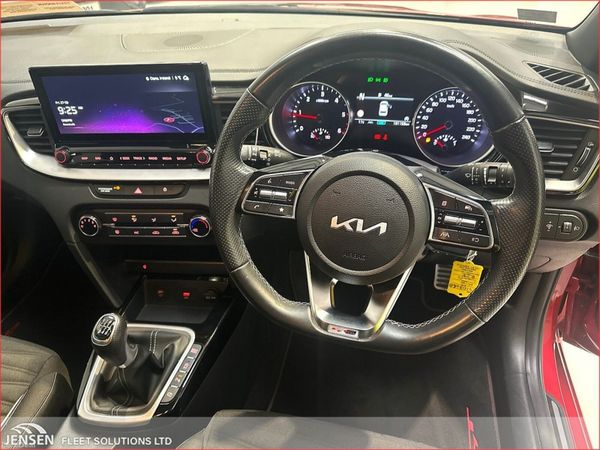 Kia Ceed 1.6 MHEV Diesel GT Line 383474760