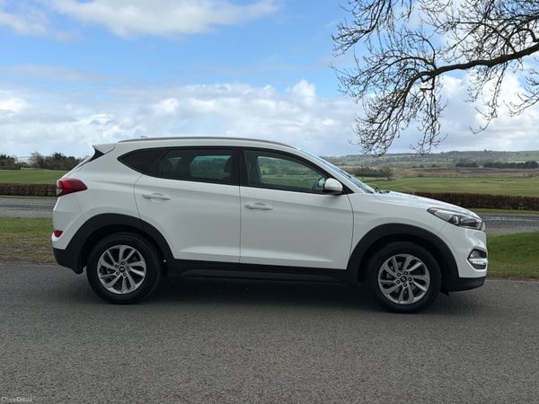Hyundai Tucson 2016 Executive  Low mileage 383487616