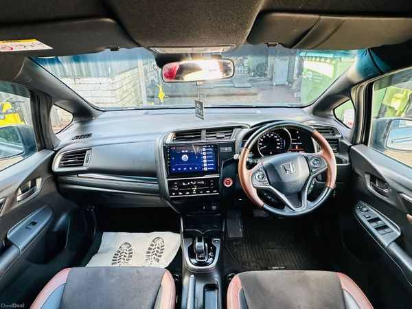 HONDA FIT 2019 PREMIUM LEATHER TOPSPECS 383493228