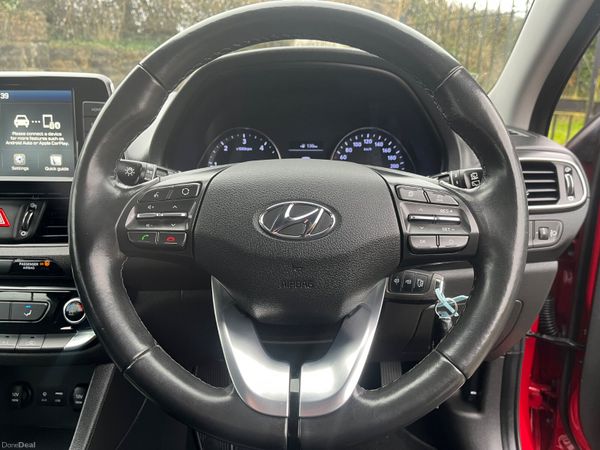Hyundai i30 1.6 Diesel Deluxe 383425354