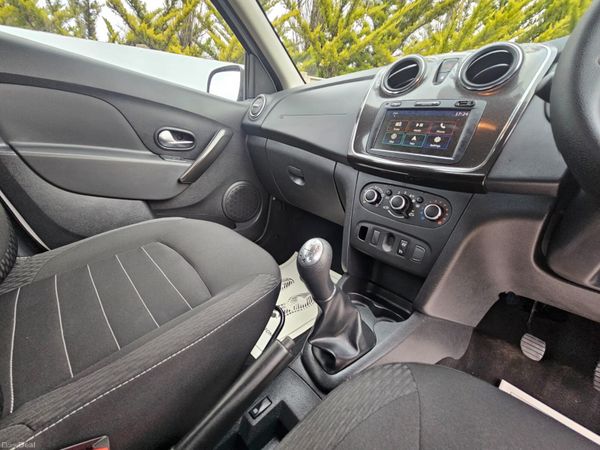 Dacia Sandero 2020 1.0 Petrol High Spec Low Miles 383434438