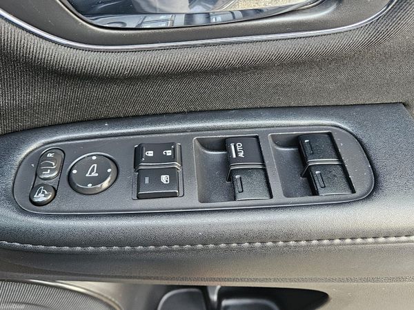 Honda Vezel 2015 Hybrid New Nct 03/27 383434650