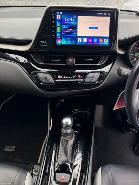 Toyota CHR G LED White Leather Trim 2019 383436678