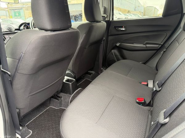 19 Suzuki Swift 1.2 383551340