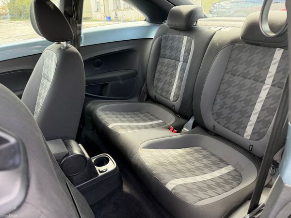 17 Vw Beetle 1.2 383551360