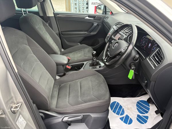 Volkswagen Tiguan Highline 383553742