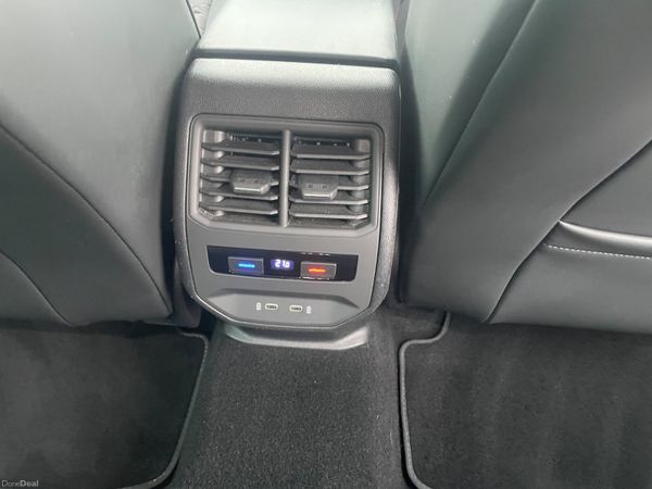 SEAT Leon 2021 383555096