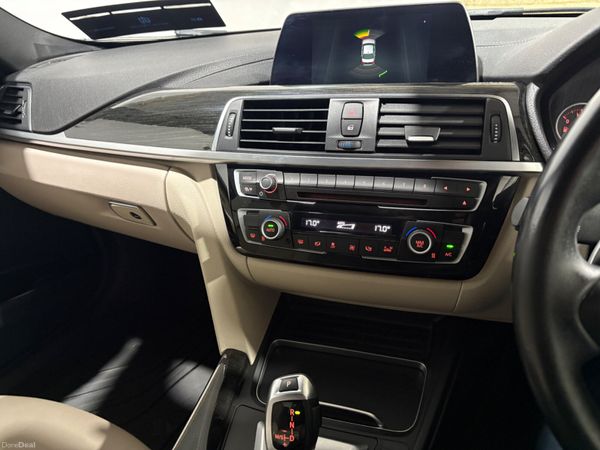 2019 BMW 330E M Sport Plug In Hybrid 74,000 KM 383585528